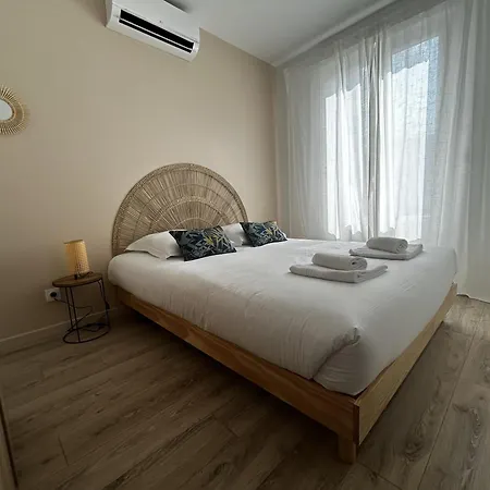 公寓 Voie Des Sacres - Cathedrale De 兰斯