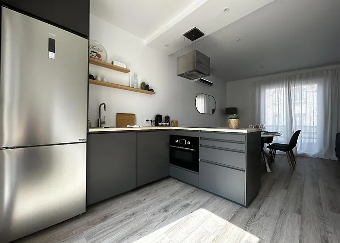 Voie Des Sacres - Cathedrale De Lejlighed *